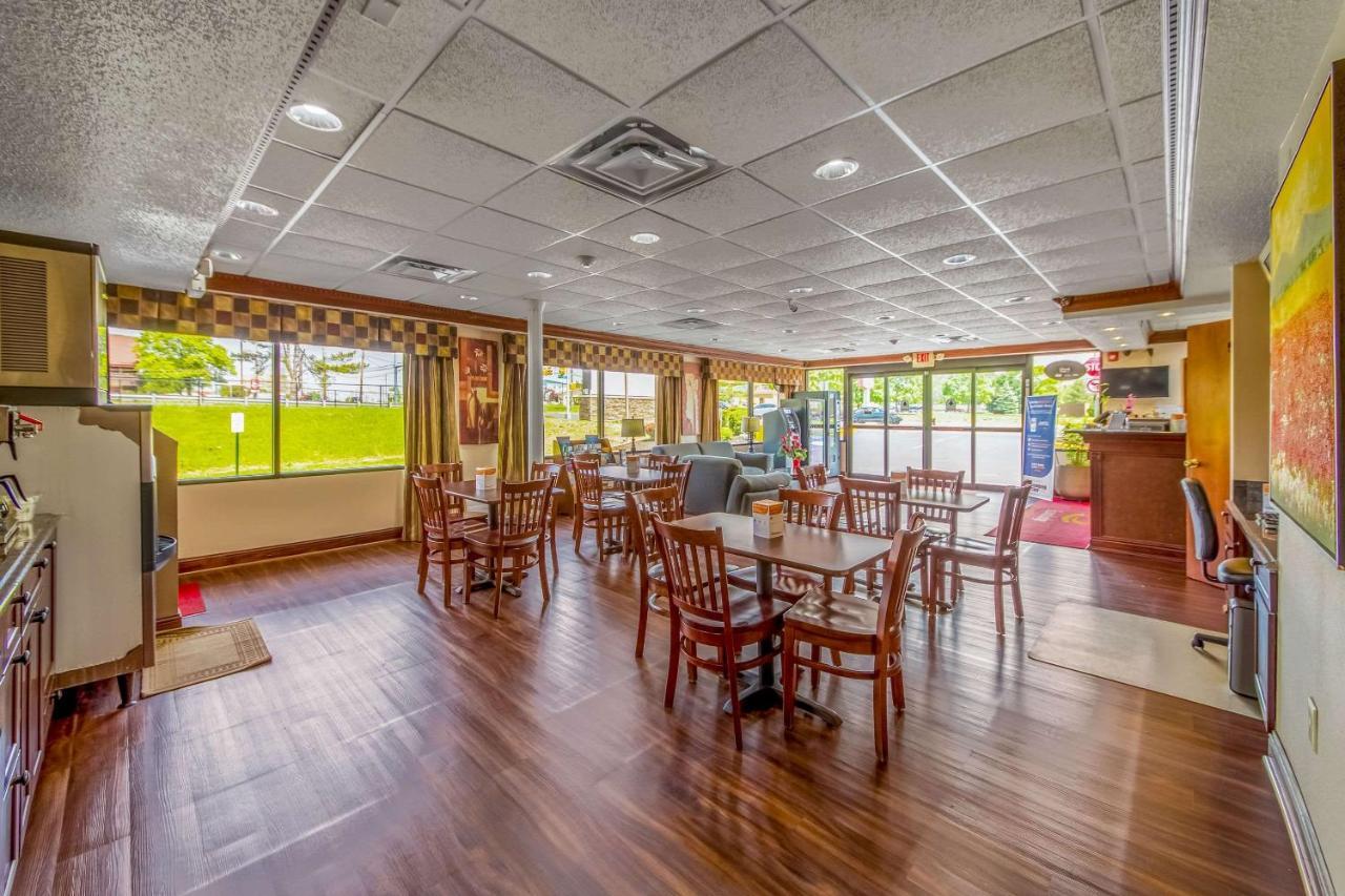 מאונט לאורל Econo Lodge מראה חיצוני תמונה