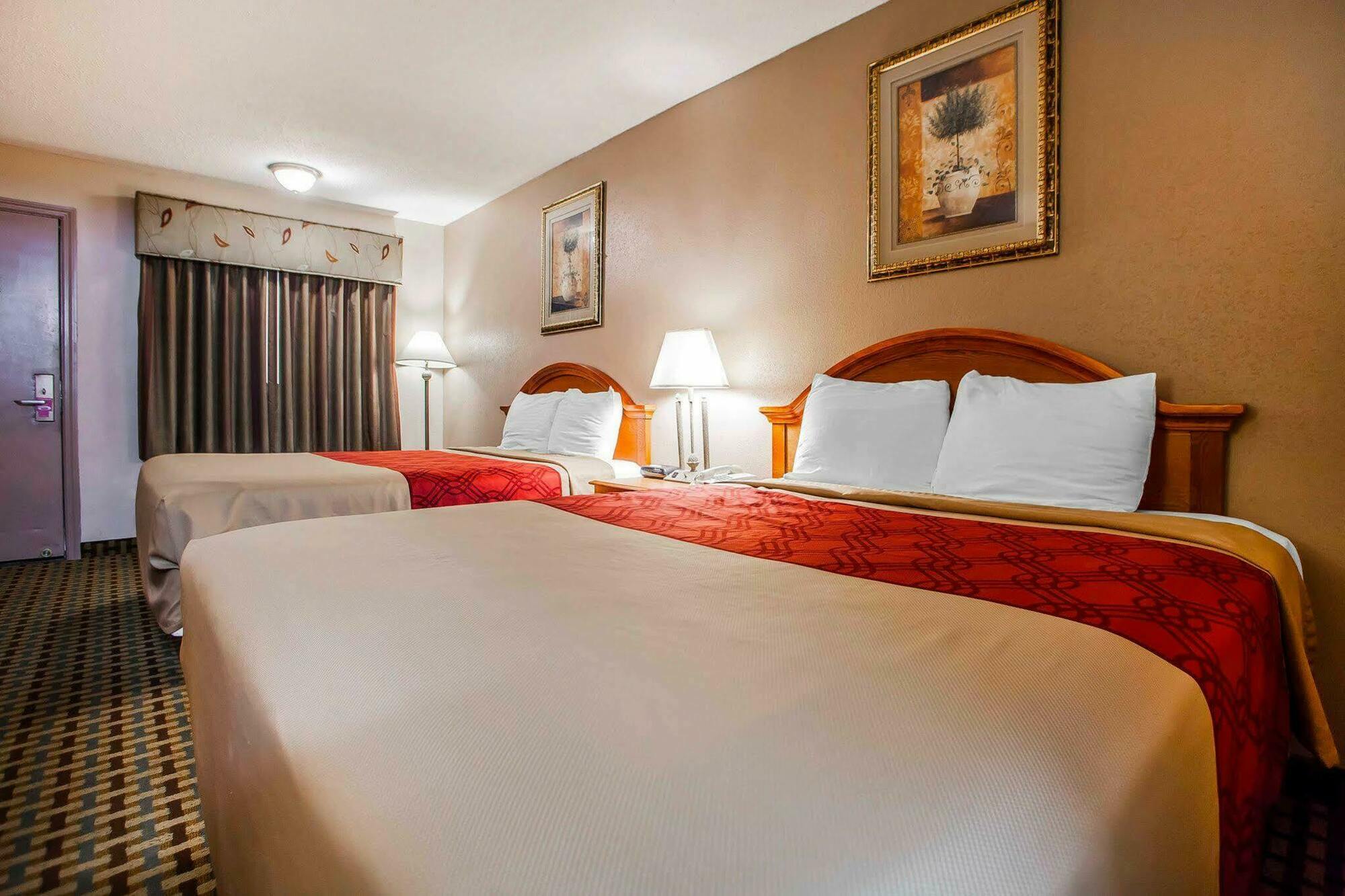 מאונט לאורל Econo Lodge מראה חיצוני תמונה